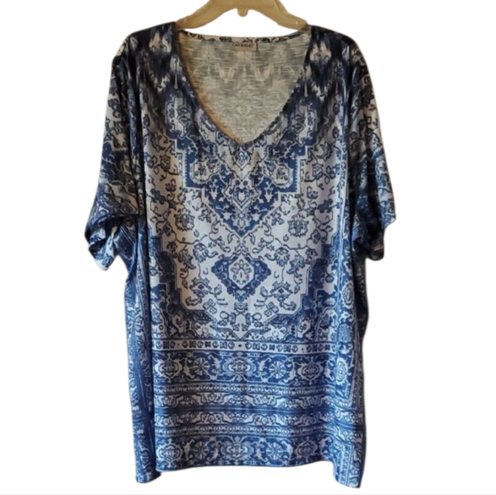 Catherines Blue and White pattern Tunic 3X Sequins around neckline short sleeve
